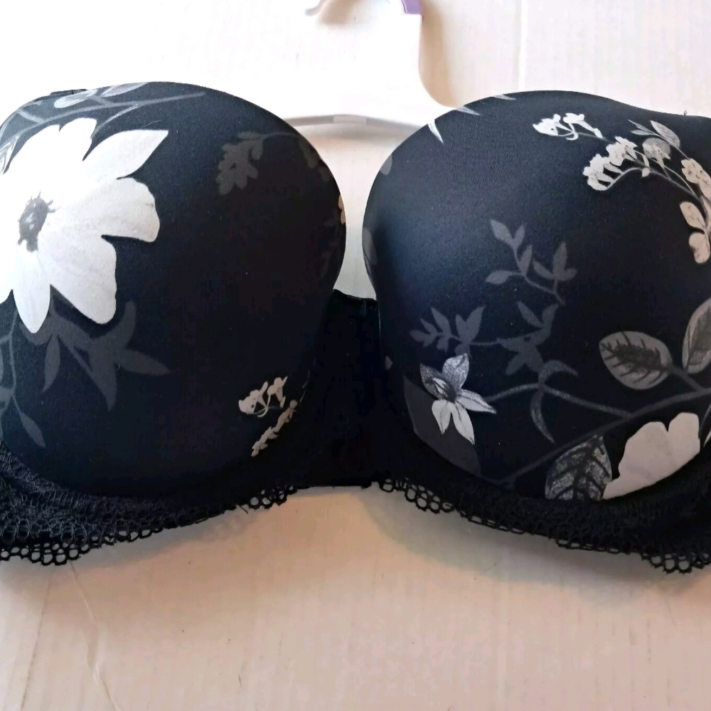 NEW, WOMENS UNDERWIRE BRA, SIZES: 38DD, 40C, &34DD